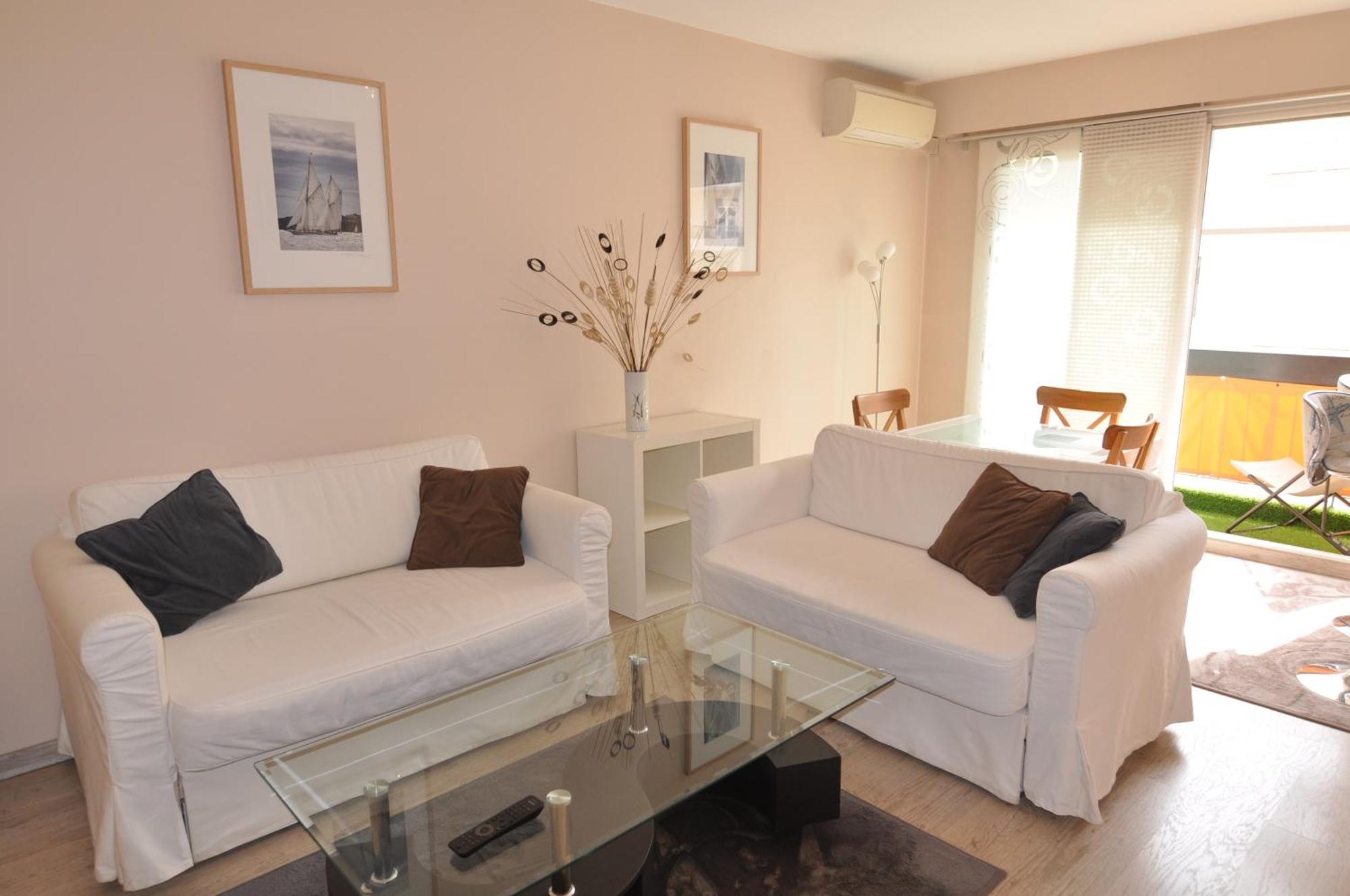 Cosy One-Bedroom Apartment -Stayinantibes- Le Cosy Zewnętrze zdjęcie